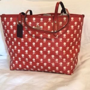 Coach large zipper tote bag.